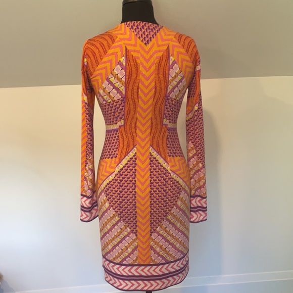 Dress - Picture 3 of 4